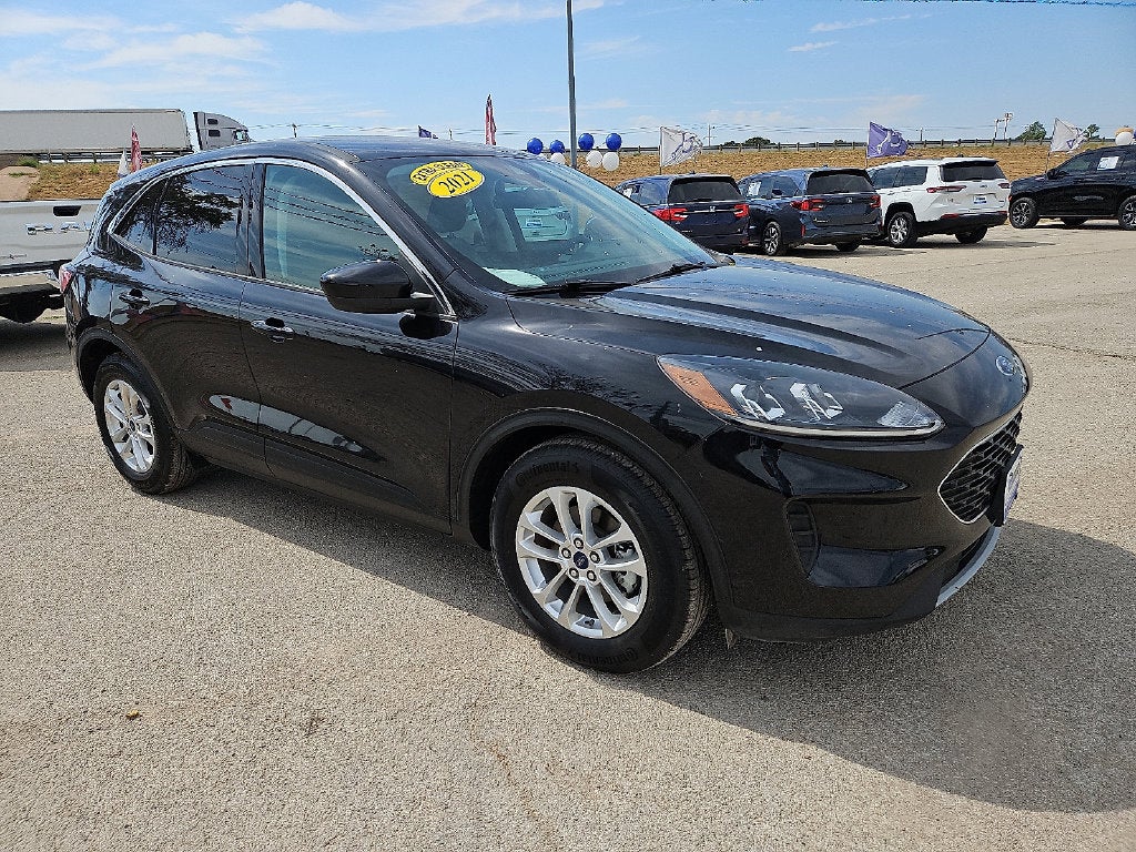 2021 Ford Escape SE