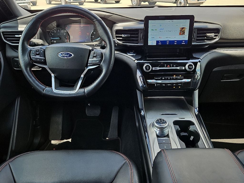 2022 Ford Explorer ST-Line