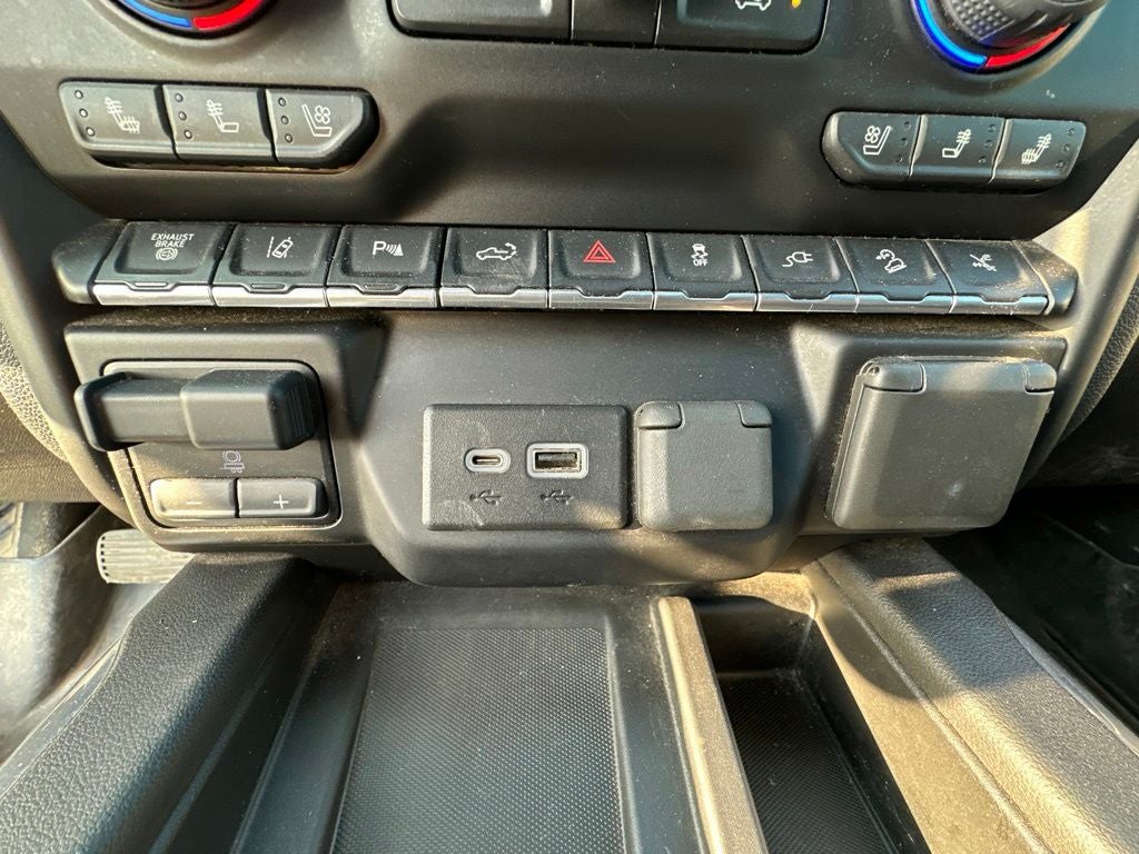 2022 Chevrolet Silverado 3500HD 4WD Crew Cab Standard Bed High Country