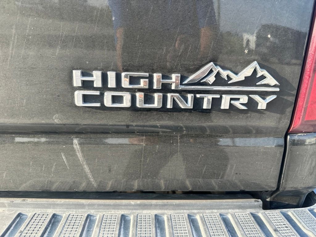 2022 Chevrolet Silverado 3500HD 4WD Crew Cab Standard Bed High Country