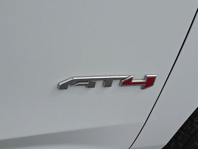 2024 GMC Yukon 4WD AT4