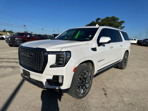2023 GMC Yukon XL Denali Ultimate