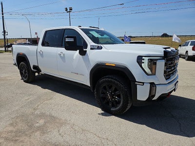 2024 GMC Sierra 2500HD 4WD Crew Cab Standard Bed AT4
