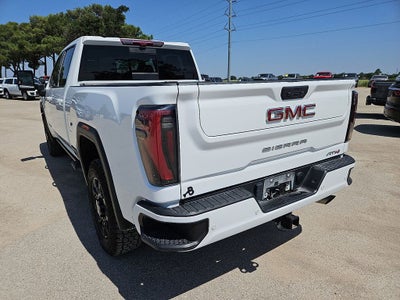 2024 GMC Sierra 2500HD 4WD Crew Cab Standard Bed AT4