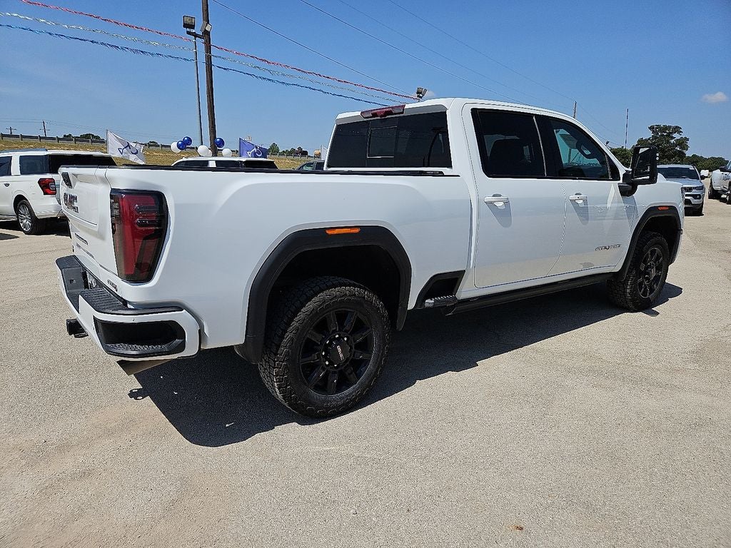 2024 GMC Sierra 2500HD 4WD Crew Cab Standard Bed AT4
