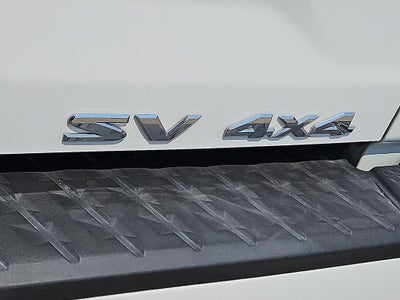 2024 Nissan TITAN Crew Cab SV 4x4
