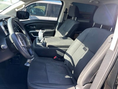 2019 Nissan Titan SV