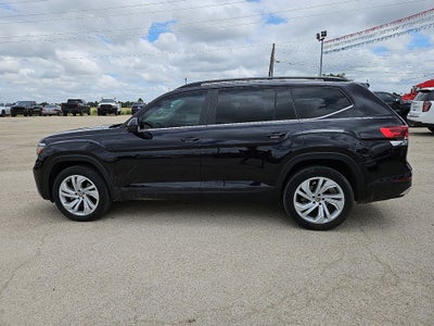 2022 Volkswagen Atlas 3.6L V6 SE w/Technology