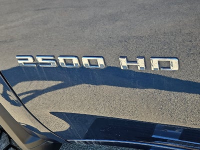 2023 Chevrolet Silverado 2500HD 4WD Crew Cab Standard Bed LT