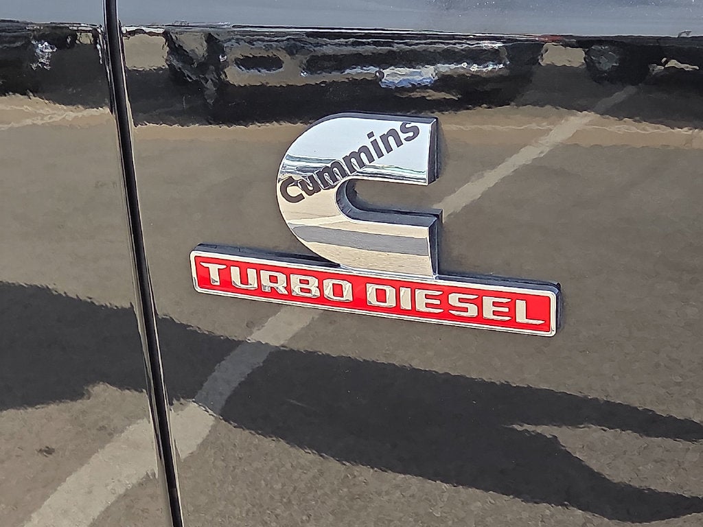 2025 RAM 3500 Tradesman Crew Cab 4x4 8' Box