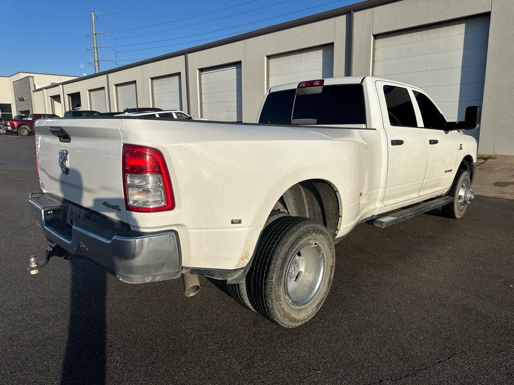 2022 RAM 3500 Tradesman Crew Cab 4x4 8' Box