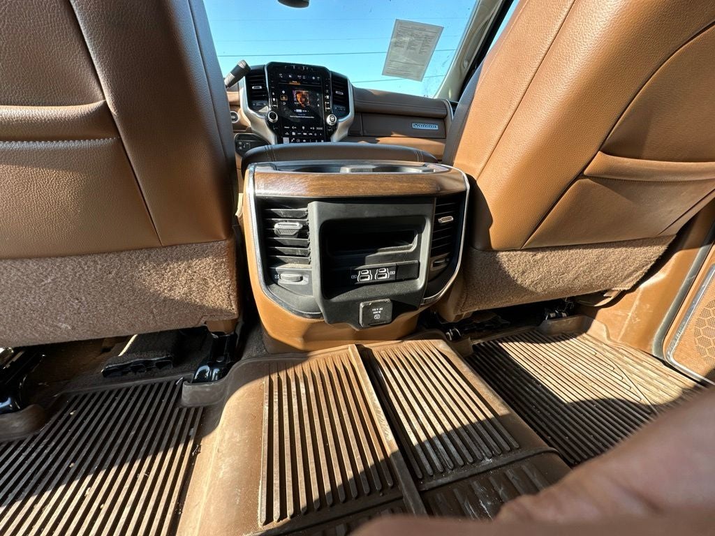 2023 RAM 3500 Laramie Crew Cab 4x4 8' Box