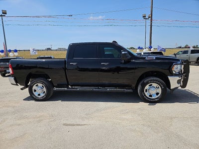 2024 RAM 2500 Tradesman Crew Cab 4x4 6'4' Box