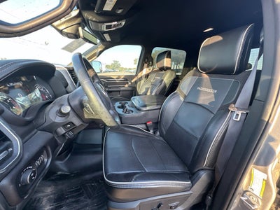 2022 RAM 2500 Laramie Crew Cab 4x4 6'4' Box