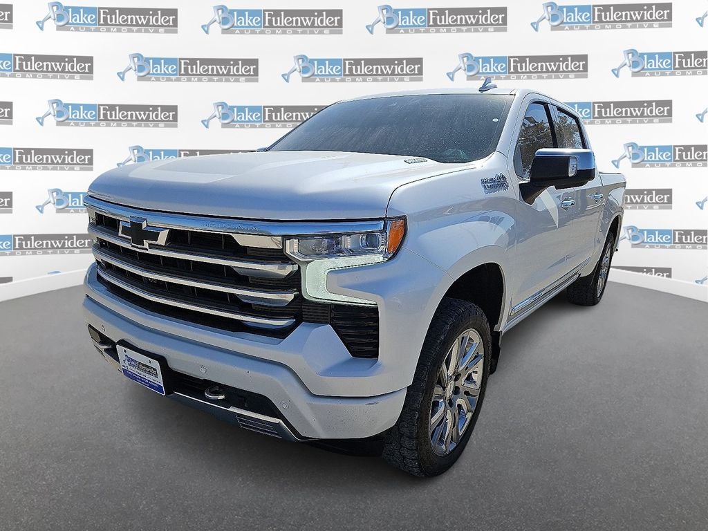 2023 Chevrolet Silverado 1500 4WD Crew Cab Short Bed High Country
