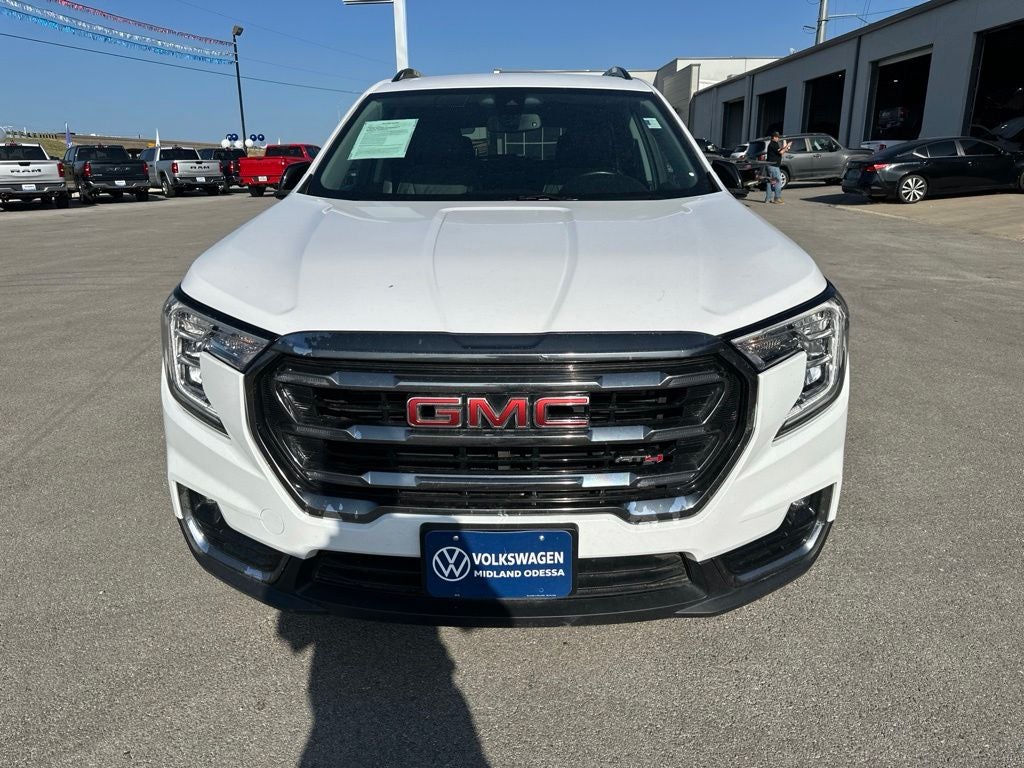 2023 GMC Terrain AT4