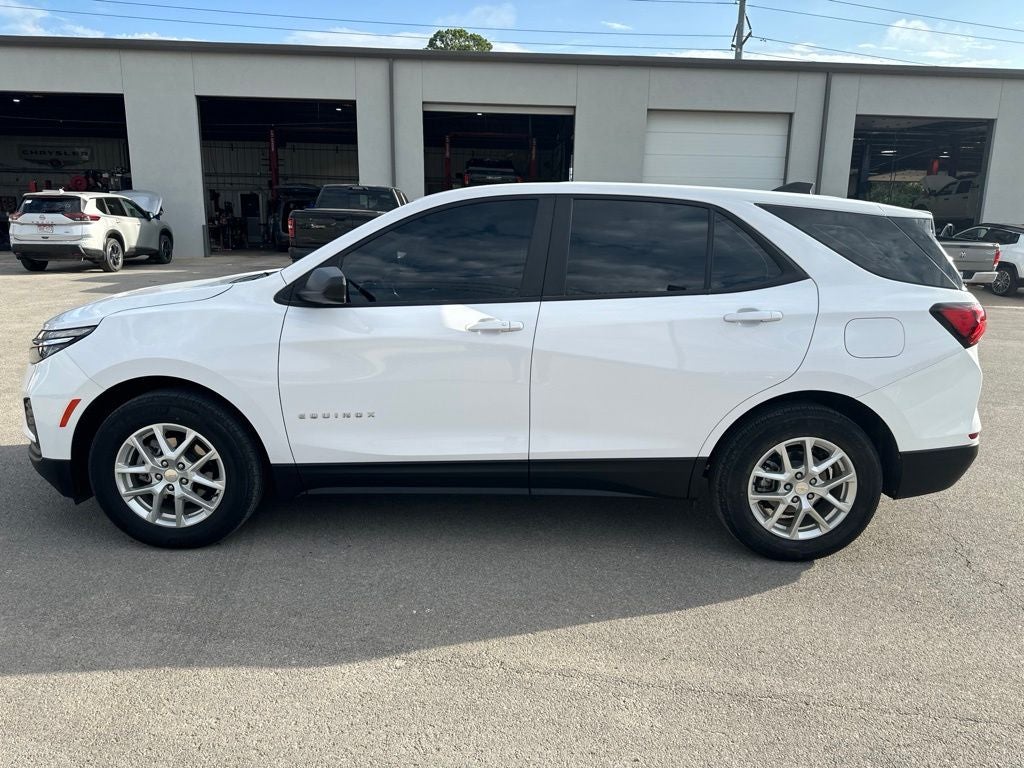 2023 Chevrolet Equinox LS