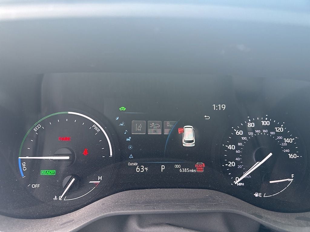 2025 Toyota Sienna XLE 8 Passenger