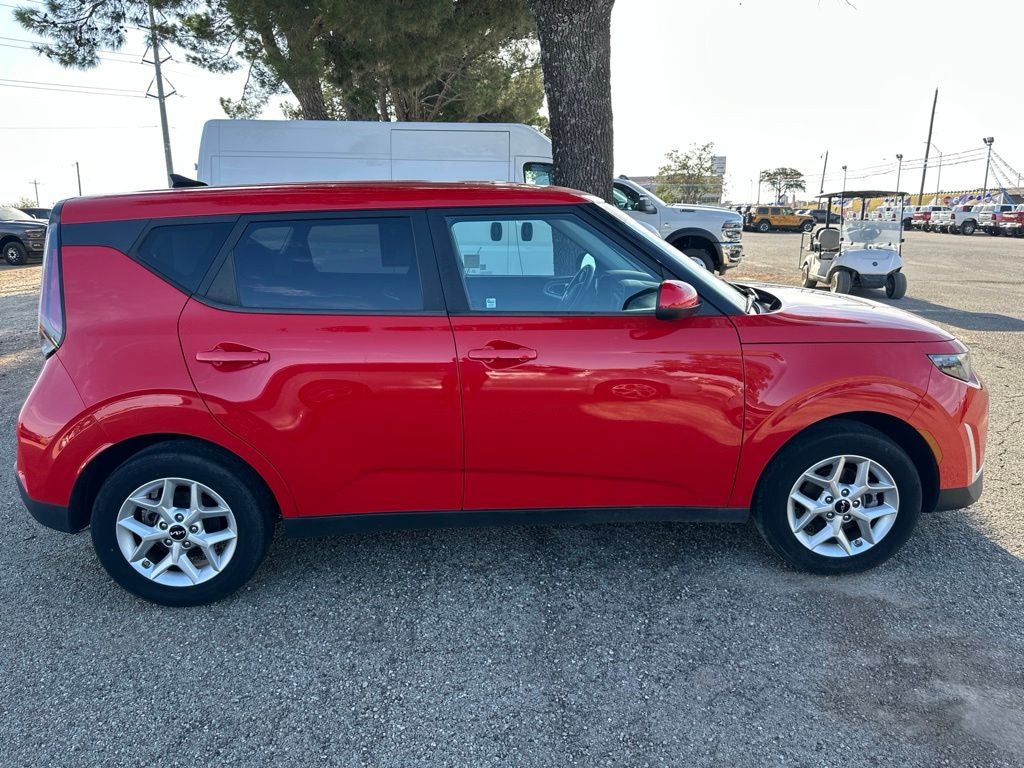 2024 Kia Soul LX