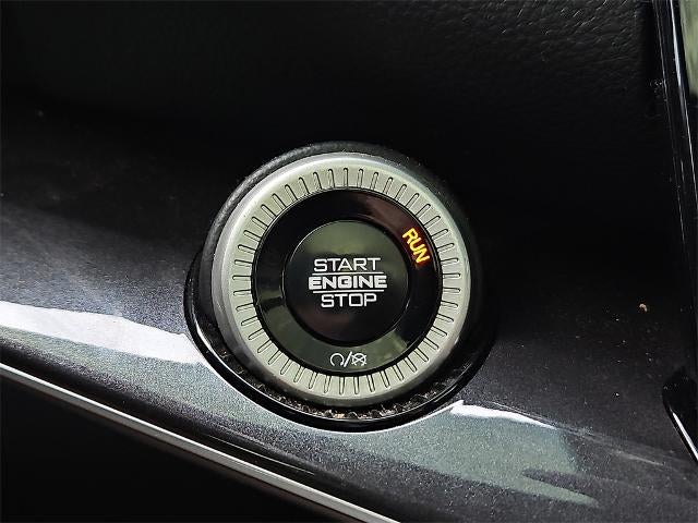 2024 Jeep Wagoneer BASE