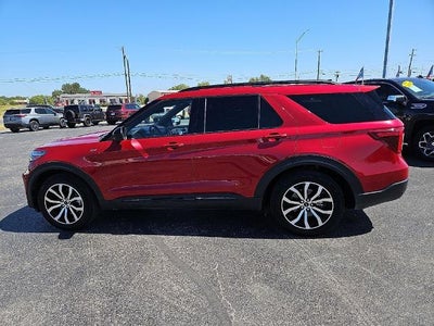 2022 Ford Explorer ST-Line