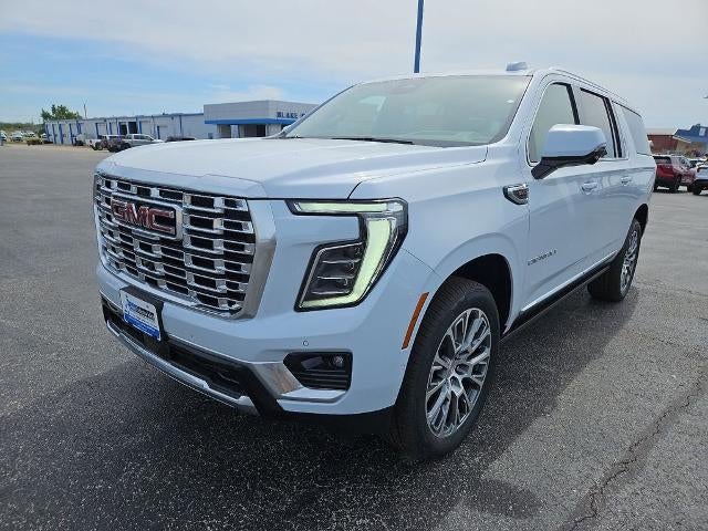 2026 GMC Yukon Denali AWD's photo