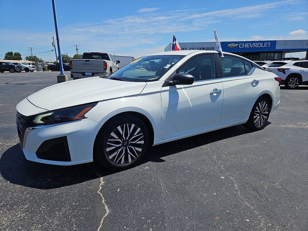 2025 Nissan Altima SV