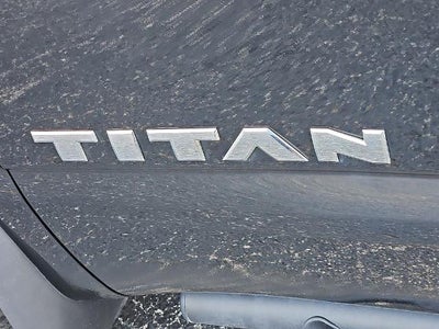 2023 Nissan Titan SV