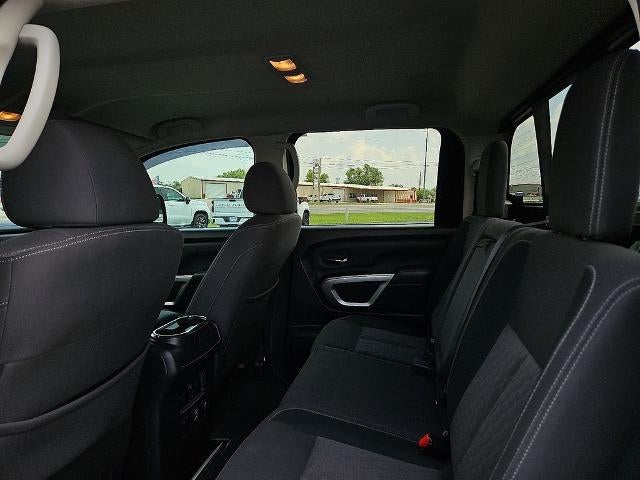 2023 Nissan Titan SV
