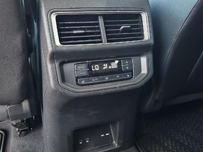 2024 Volkswagen Atlas 2.0T SEL