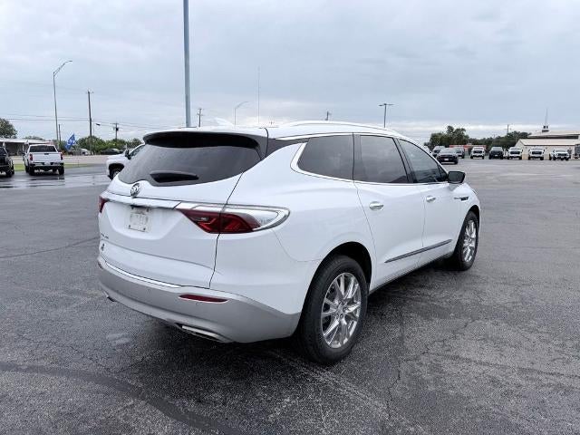 2022 Buick Enclave Essence