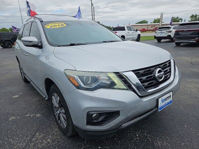 2018 Nissan Pathfinder SV
