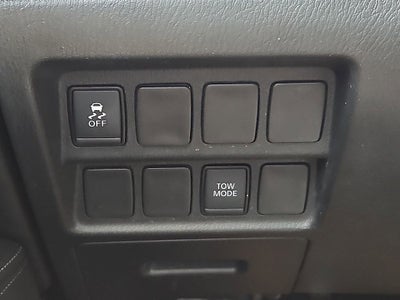 2018 Nissan Pathfinder SV