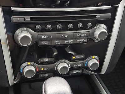 2018 Nissan Pathfinder SV